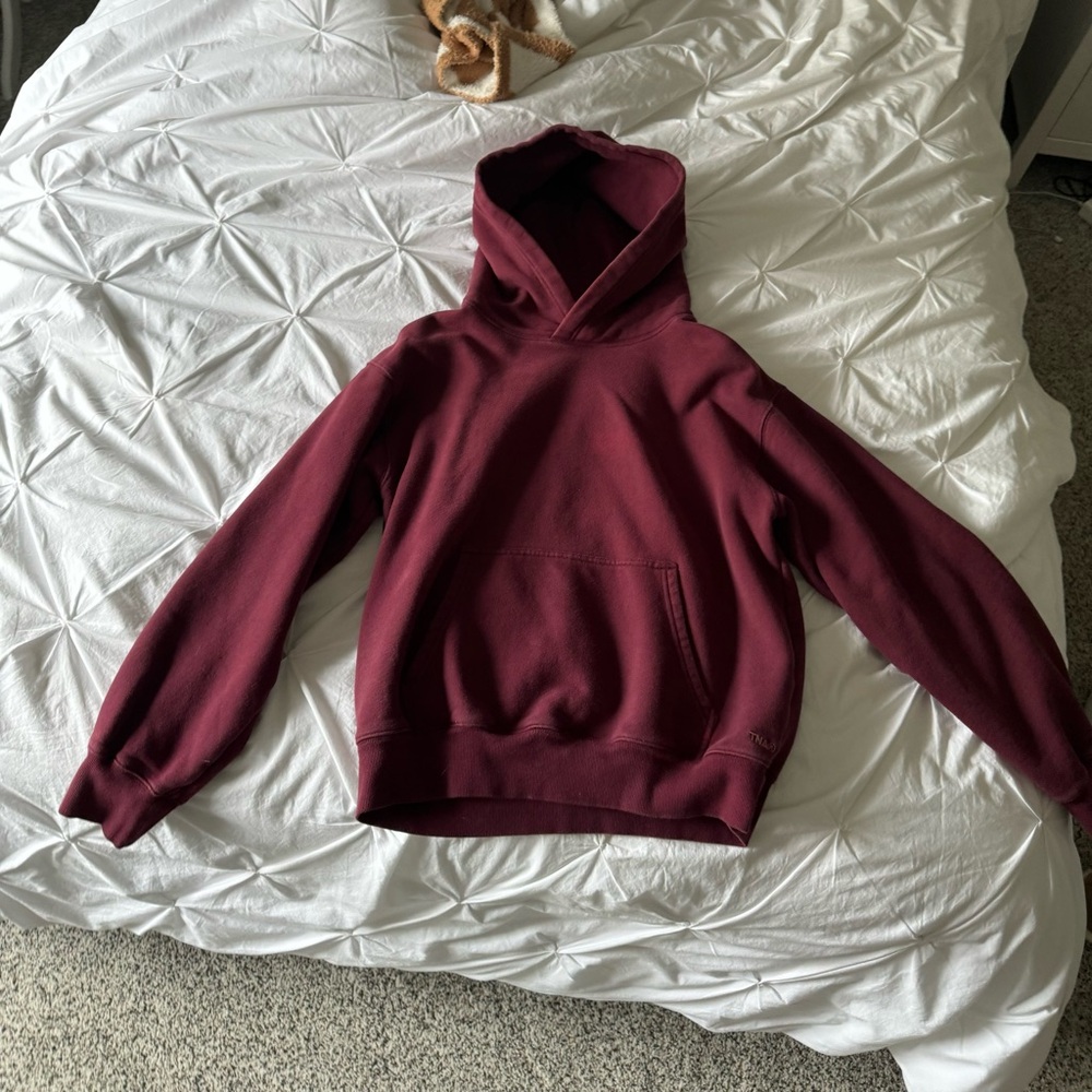 aritzia cozy fleece perfect hoodie